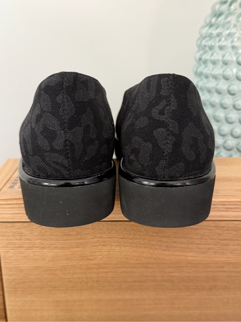 L’Amour Des Pieds Black Slip-On Casual women’s Shoes - Picture 7 of 12